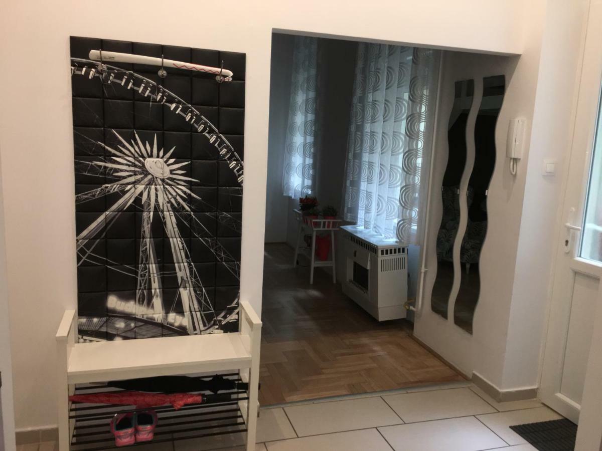 Lovag Apartman Budapest Exterior photo